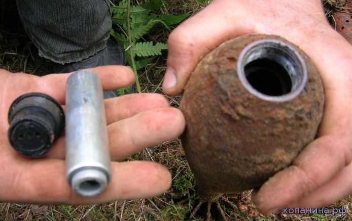 Разобранная немецкая мина